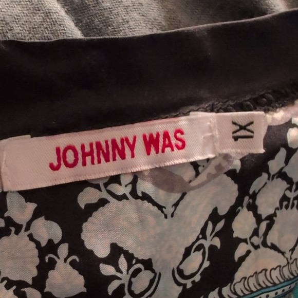 Johnny Was Fiesta Tunic - Picture 6 of 7